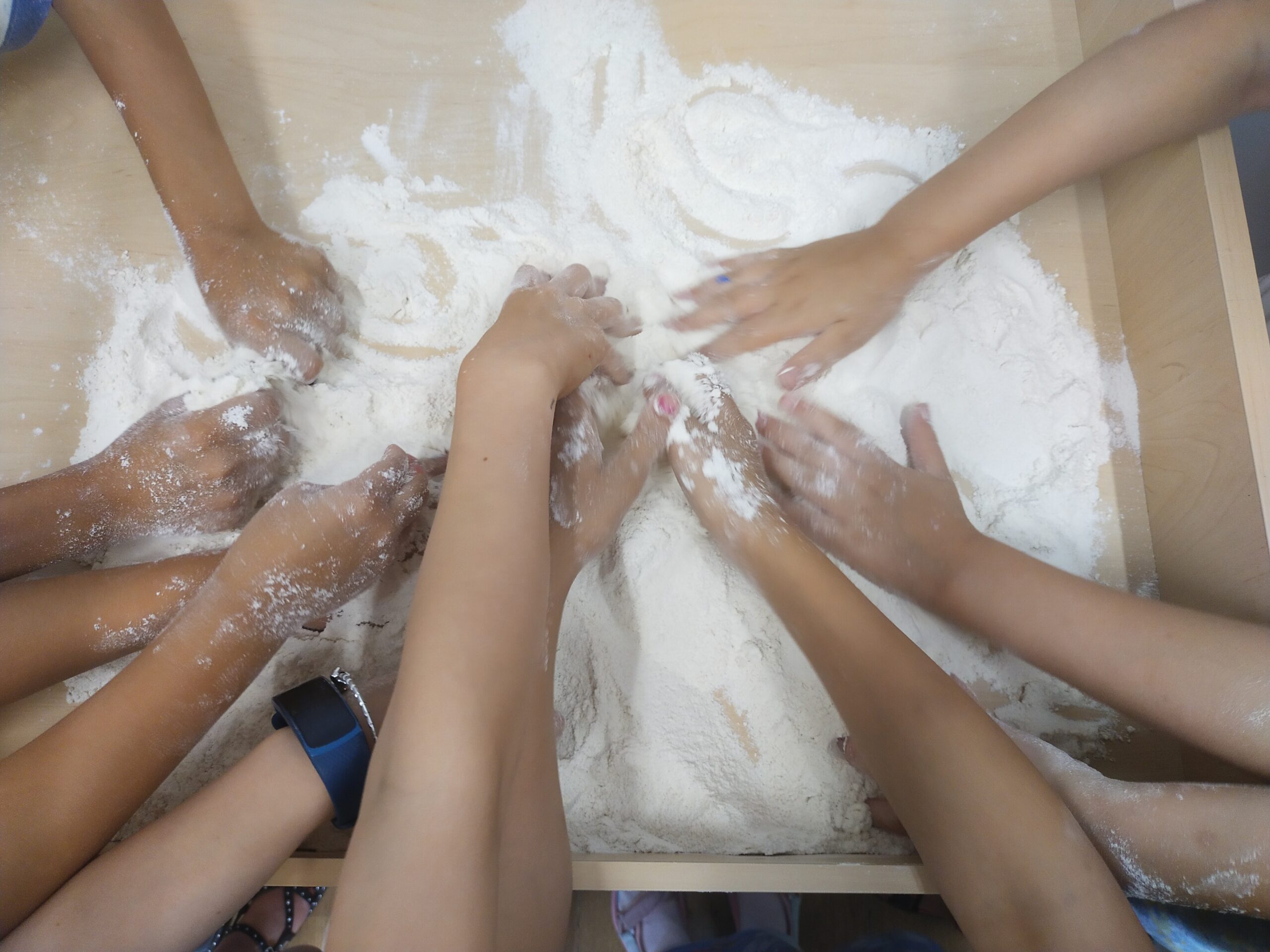 filter: 0; fileterIntensity: 0.0; filterMask: 0; module: h;
hw-remosaic: 0;
touch: (-1.0, -1.0);
modeInfo: ;
sceneMode: Night;
cct_value: 0;
AI_Scene: (-1, -1);
aec_lux: 257.4467;
hist255: 0.0;
hist252~255: 0.0;
hist0~15: 0.0;