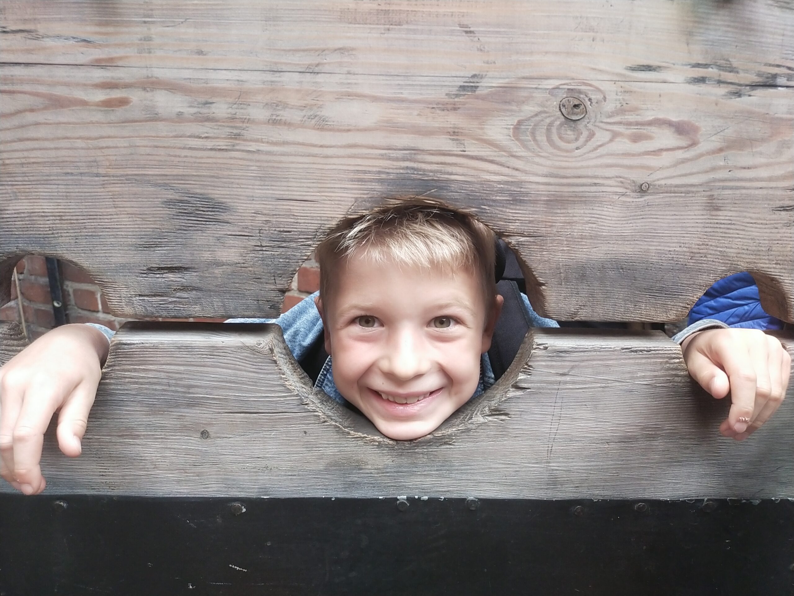 filter: 0; fileterIntensity: 0.0; filterMask: 0; module: j;
hw-remosaic: 0;
touch: (-1.0, -1.0);
modeInfo: Bokeh ;
sceneMode: Auto;
cct_value: 0;
AI_Scene: (-1, -1);
aec_lux: 236.19133;
hist255: 0.0;
hist252~255: 0.0;
hist0~15: 0.0;